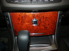皇冠 2012款 2.5L 自动 V6 Royal真皮版