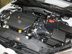 一汽马自达  MAZDA6 2.0 AT 发动机主体特写