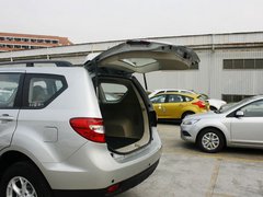 陆风X8 2012款 2.0T 手动 探索版柴油4X4豪华型 5座