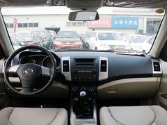 陆风X8 2012款 2.0T 手动 探索版柴油4X4豪华型 5座