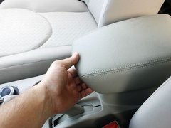 陆风X8 2012款 2.0T 手动 探索版柴油4X4豪华型 5座