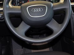 奥迪A4L 2013款 30TFSI 手动舒适型