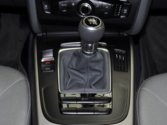奥迪A4L 2013款 30TFSI 手动舒适型