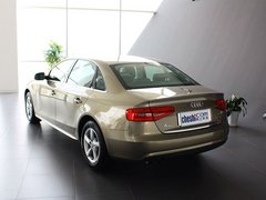 奥迪A4L 2013款 35TFSI 自动标准型
