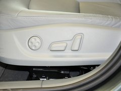 奥迪A4L 2013款 35TFSI 自动标准型