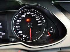 奥迪A4L 2013款 35TFSI 自动标准型