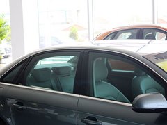 奥迪A4L 2013款 35TFSI 自动舒适型