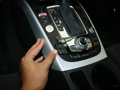奥迪A4L 2013款 40TFSI DCT quattro 运动型