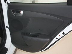 飞思 2012款 1.6T 自动 豪华版