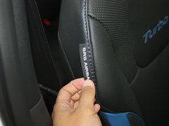 飞思 2012款 1.6T 自动 豪华版