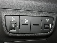 飞思 2012款 1.6T 自动 豪华版