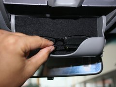 飞思 2012款 1.6T 自动 豪华版