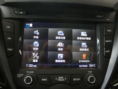 飞思 2012款 1.6T 自动 豪华版