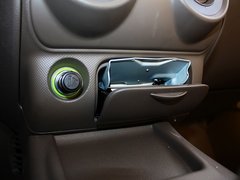 森雅M80 2011款 1.3L 手动 超值版 5座