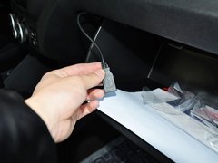 起亚K2 2012款 三厢 1.4L 自动 GLS纪念版