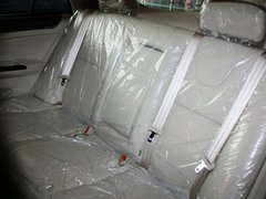比亚迪  速锐 1.5T MT 第二排座椅45度视角