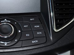 奔腾B90 2012款 2.0L 手动 舒适型