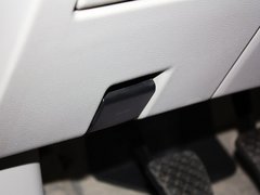奔腾B90 2012款 2.0L 手动 舒适型