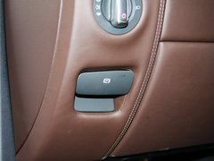 奥迪Q7 2013款 35TFSI 专享型 5座