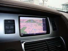 奥迪Q7 2013款 35TFSI 专享型 5座