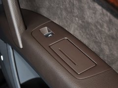 奥迪Q7 2013款 35TFSI 技术型 5座