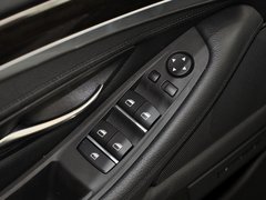 宝马5系 2013款 530Li 3.0L 领先型
