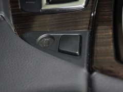 宝马5系 2013款 530Li 3.0L 领先型