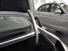宝马5系 2013款 530Li 3.0L 领先型
