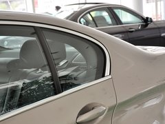 宝马5系 2013款 530Li 3.0L 领先型