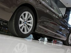 宝马5系 2013款 525Li 2.0T 领先型