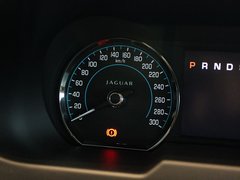 捷豹XF 2013款 2.0T 自动 风华版