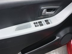 奥拓 2013款 1.0L 自动 炫酷型