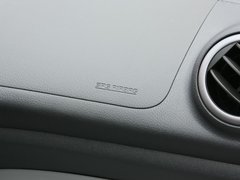 奥拓 2013款 1.0L 自动 炫酷型