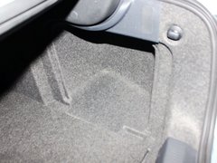 斯柯达  昊锐 1.4TSI 后备箱右侧功能特写