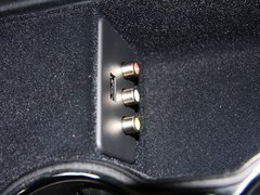 捷豹XJ 2013款 3.0SC 自动 全景商务版