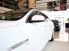 捷豹XJ 2013款 3.0SC 自动 全景商务版
