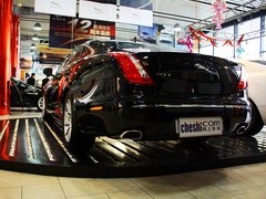 捷豹XJ 2013款 2.0T 自动 全景商务版