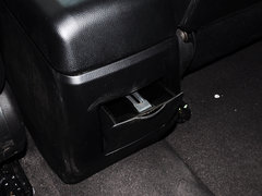 奥轩GX5 2012款 2.4L 手动 汽油四驱天窗版 5座