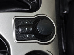 奥轩GX5 2012款 2.4L 手动 汽油四驱天窗版 5座