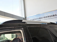 奥轩GX5 2012款 2.0L 手动 汽油两驱天窗版 5座