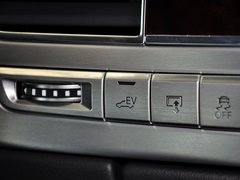 奥迪A8 2013款 2.0T 40 hybrid