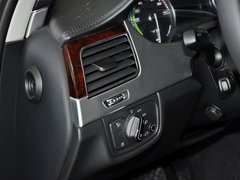 奥迪A8 2013款 2.0T 40 hybrid