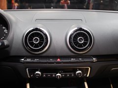 奥迪A3(进口) 2013款 三厢版 基本型