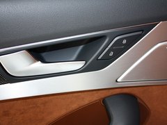奥迪S8 2013款 4.0TFSI quattro