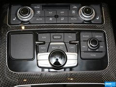 奥迪S8 2013款 4.0TFSI quattro
