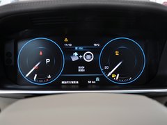 路虎  揽胜 3.0 TDV6 Vogue 方向盘后方仪表盘