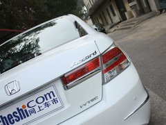 雅阁 2013款 2.0L 自动 SE