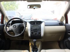 东风日产-启辰  启辰R50XL 1.6L MT 中控台整体