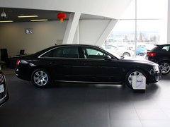 奥迪(进口) 奥迪A8 30FSI 车辆正右侧