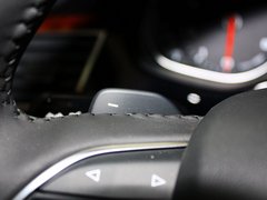 奥迪A8 2013款 30FSI 舒适型